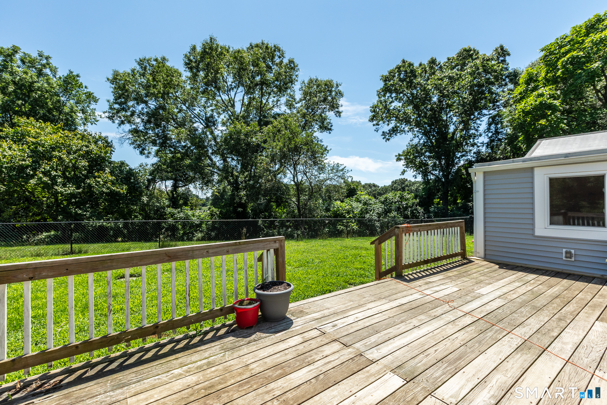 17 Buckingham Road Mansfield CT 06250