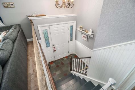 5 Monroe Drive New Milford CT 06776