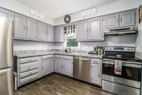 5 Monroe Drive New Milford CT 06776