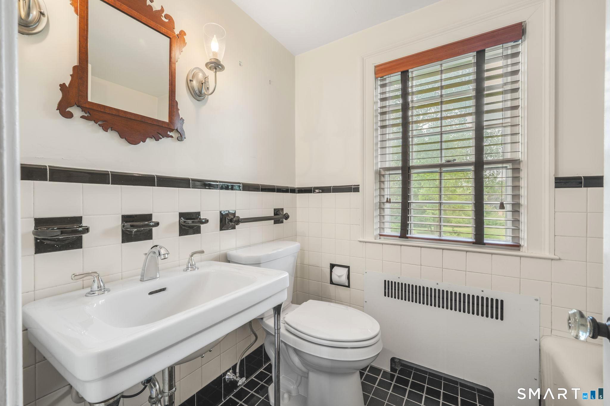 33 Coit Lane Norwich CT 06360
