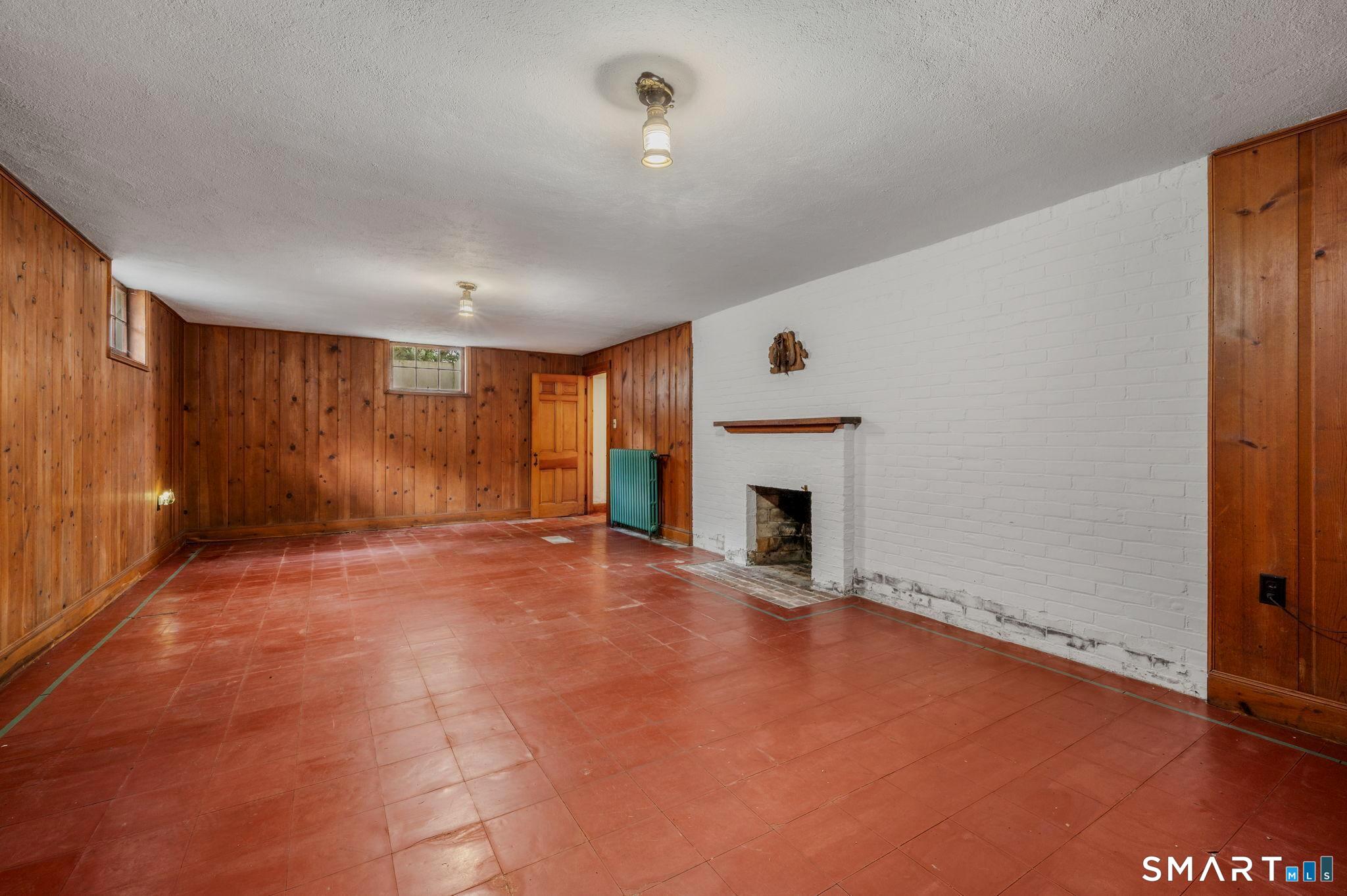 33 Coit Lane Norwich CT 06360