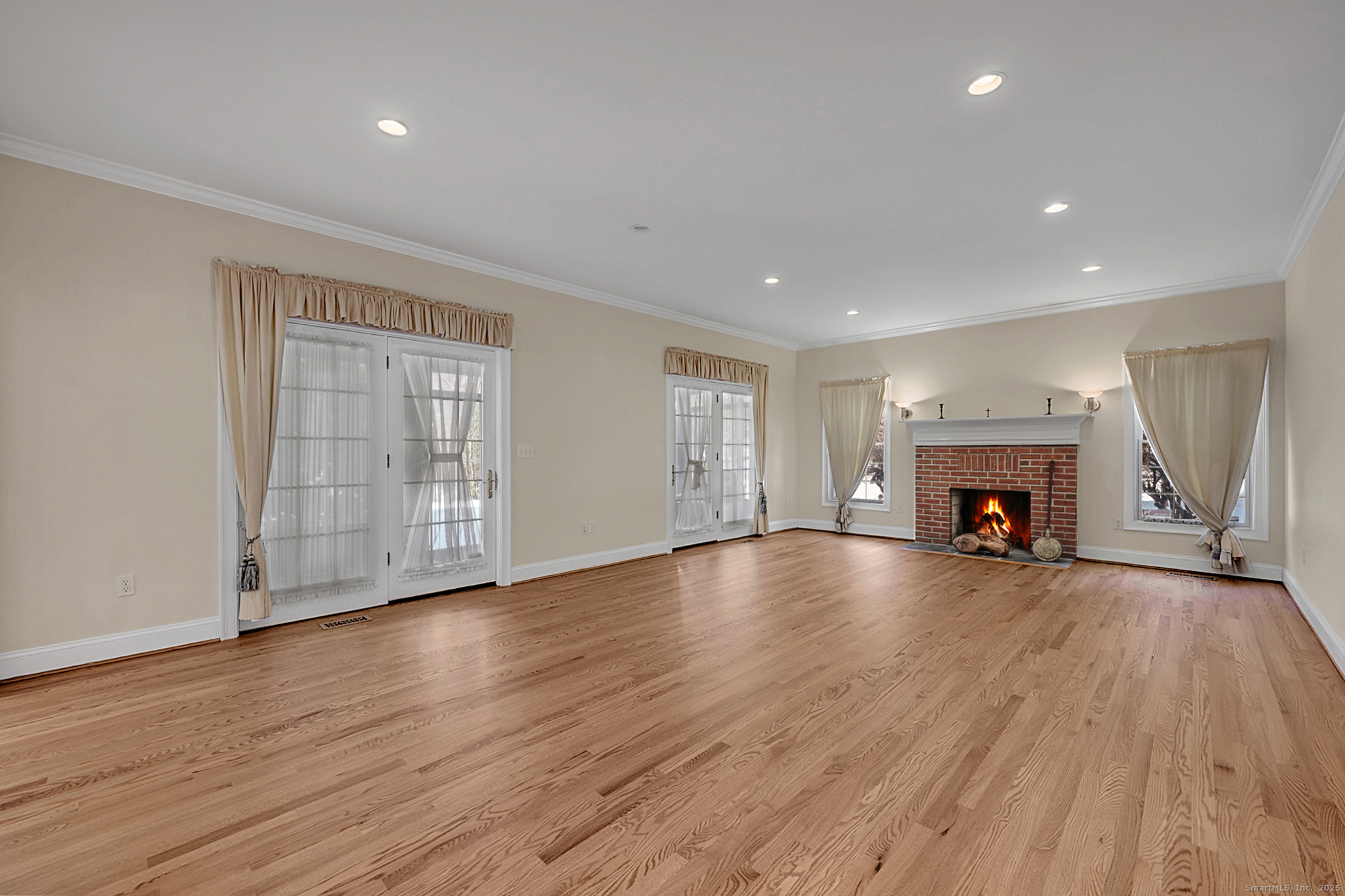 2 Ventres Way Burlington CT 06013