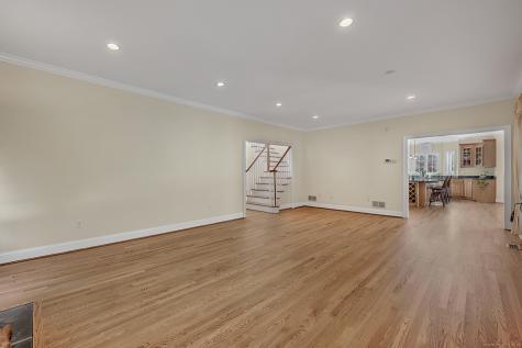 2 Ventres Way Burlington CT 06013