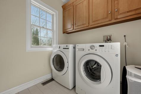 2 Ventres Way Burlington CT 06013