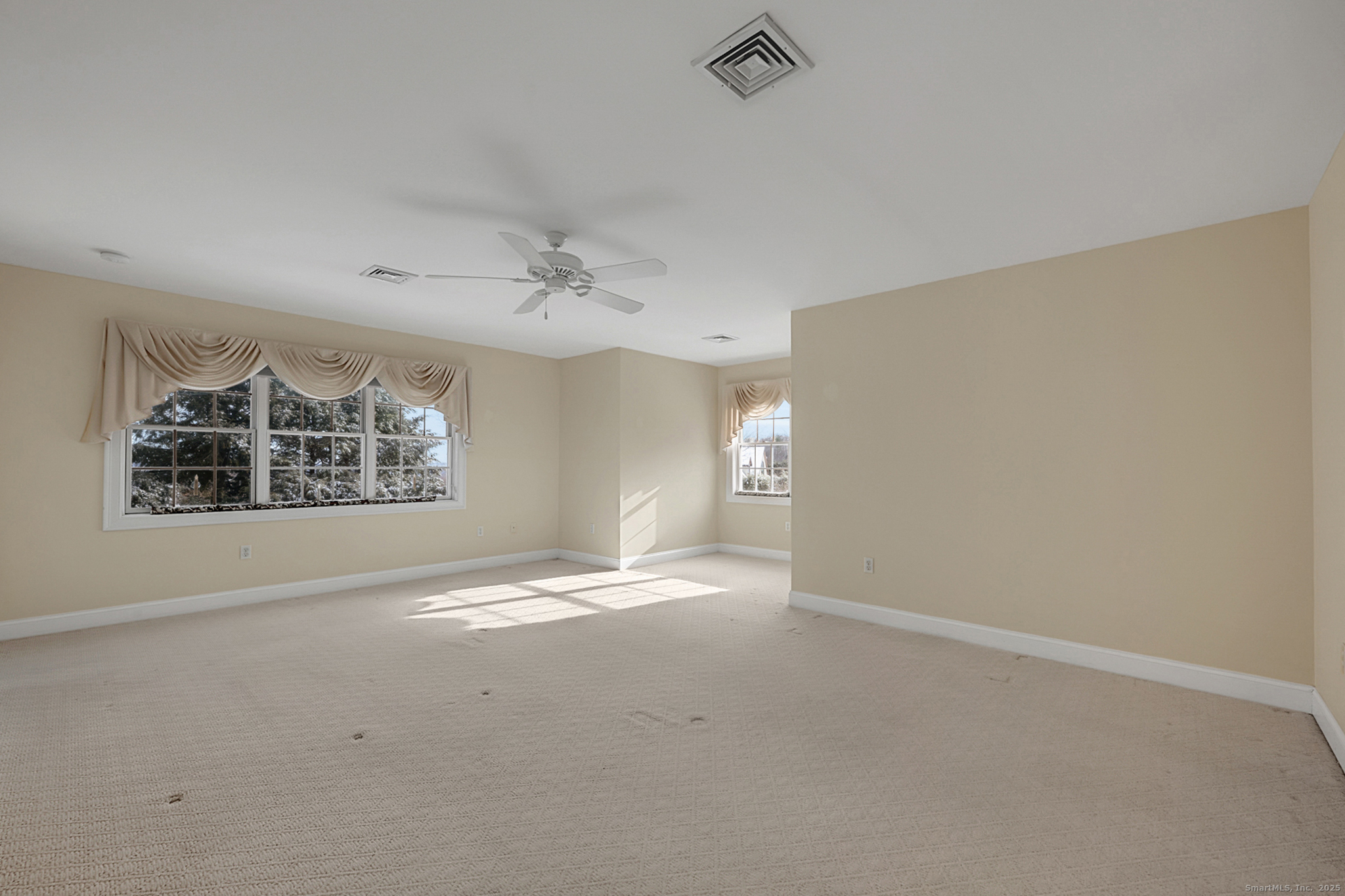 2 Ventres Way Burlington CT 06013