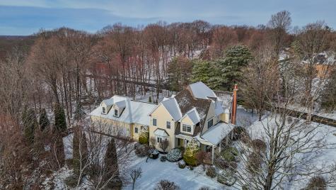 2 Ventres Way Burlington CT 06013