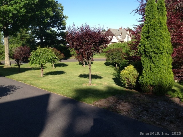 2 Ventres Way Burlington CT 06013