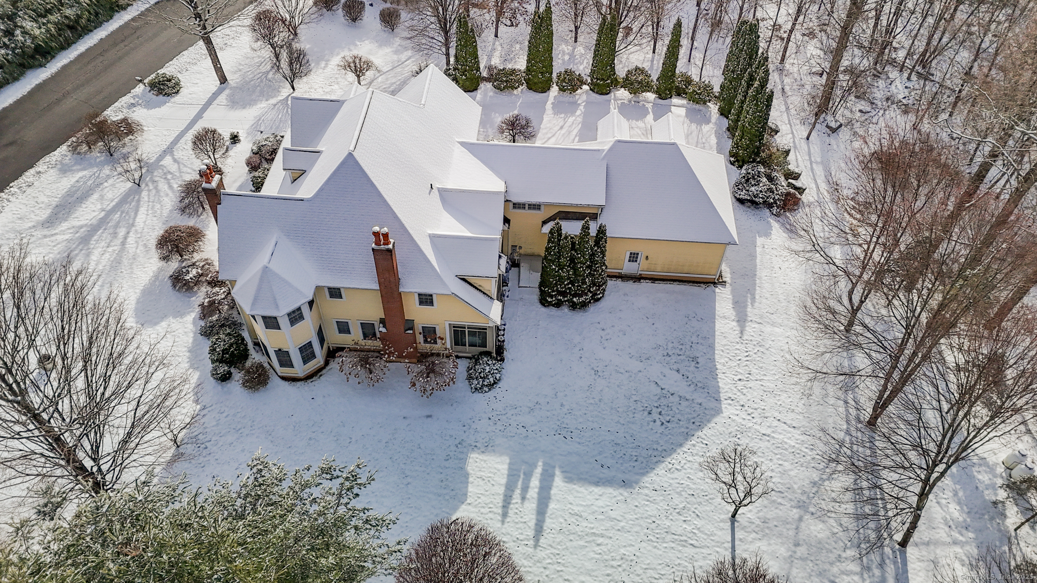 2 Ventres Way Burlington CT 06013