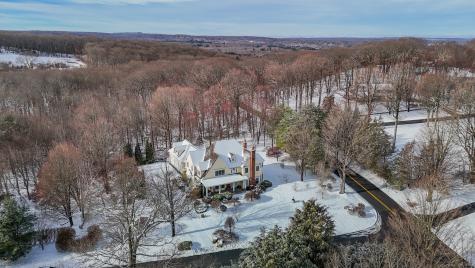 2 Ventres Way Burlington CT 06013