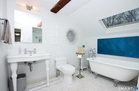 455 Barn Hill Road Monroe CT 06468