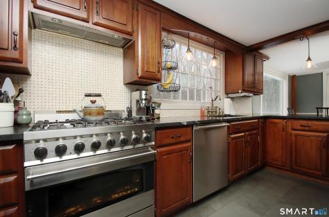 455 Barn Hill Road Monroe CT 06468