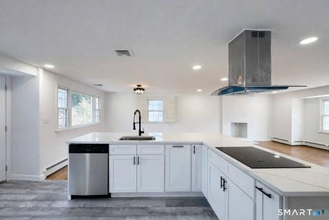 148 Hyde Road West Hartford CT 06117