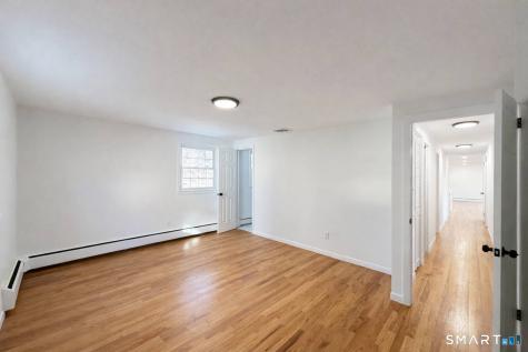 148 Hyde Road West Hartford CT 06117