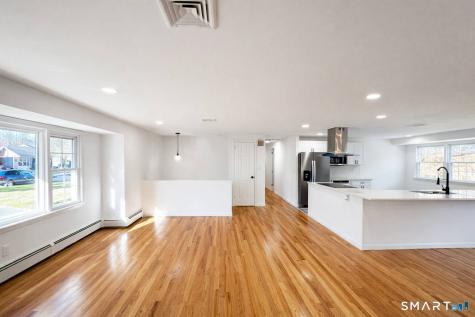 148 Hyde Road West Hartford CT 06117