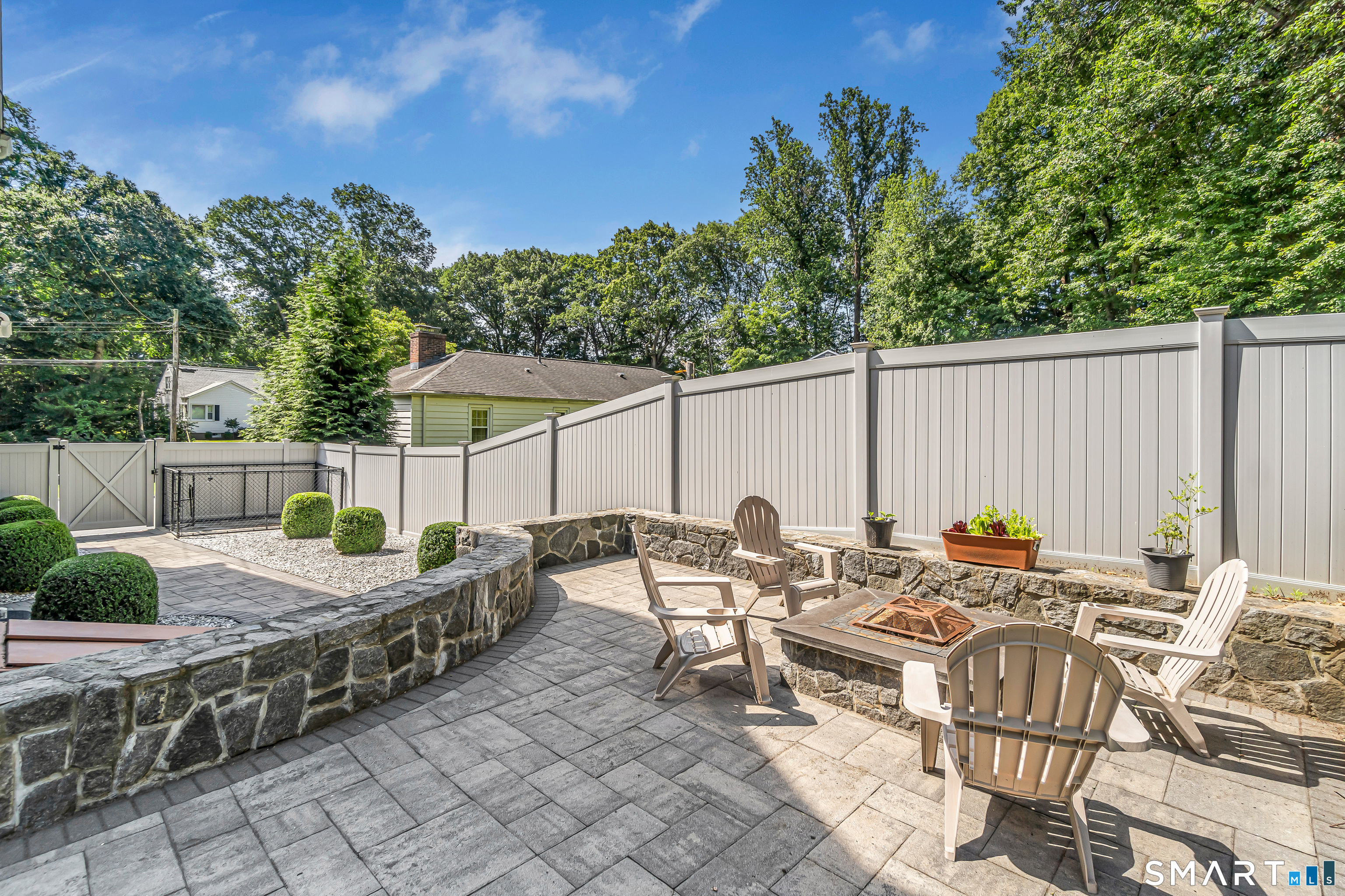 17 Woodlawn Drive Trumbull CT 06611