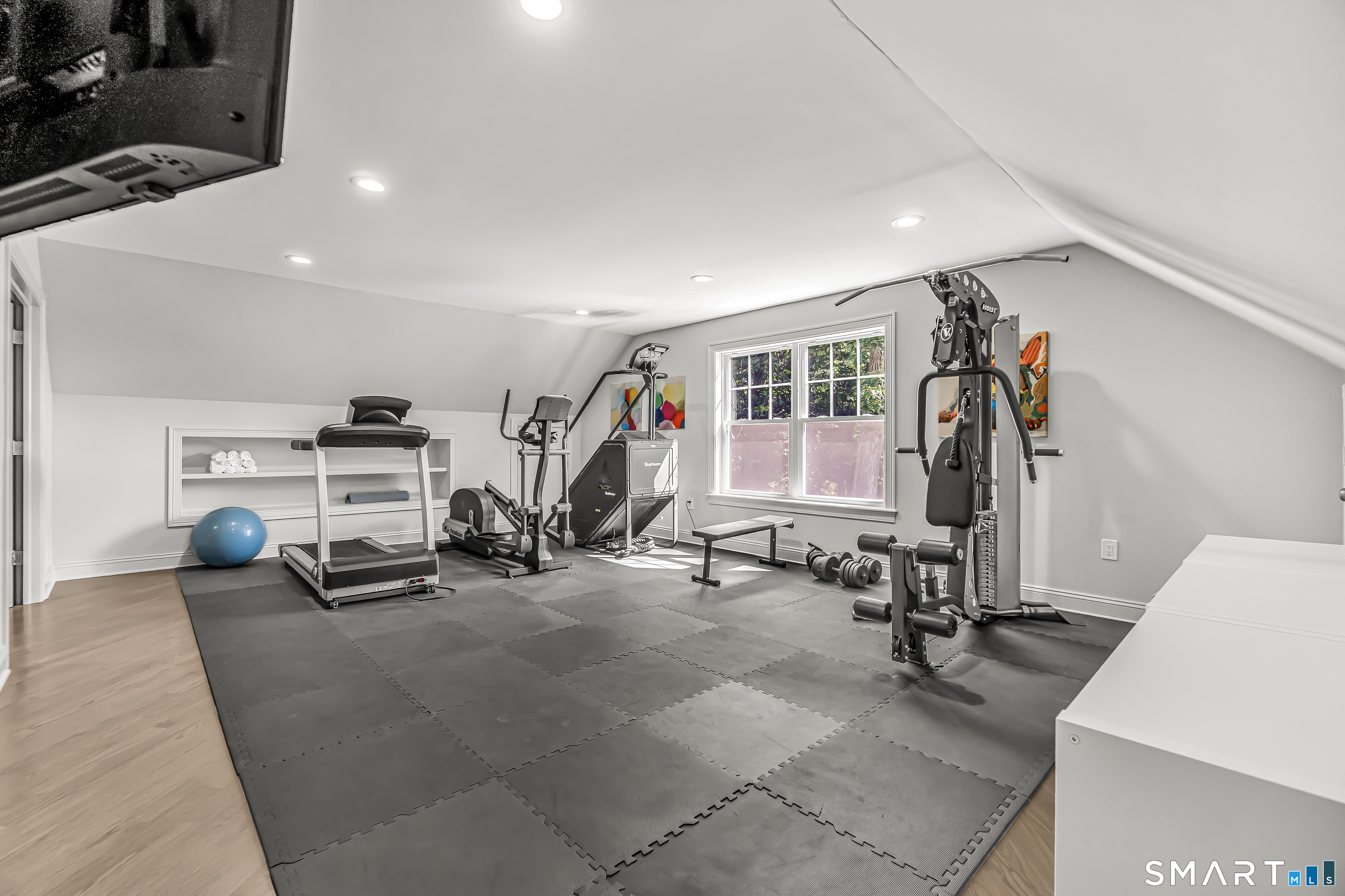 17 Woodlawn Drive Trumbull CT 06611