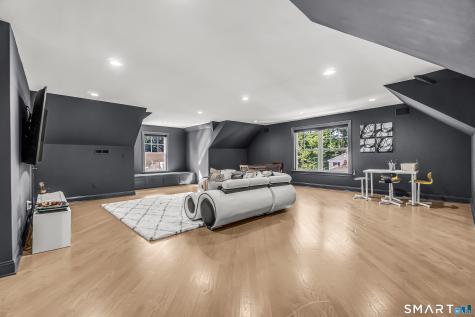 17 Woodlawn Drive Trumbull CT 06611