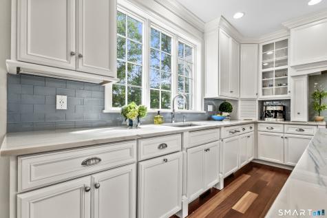60 Bridle Trail Fairfield CT 06824