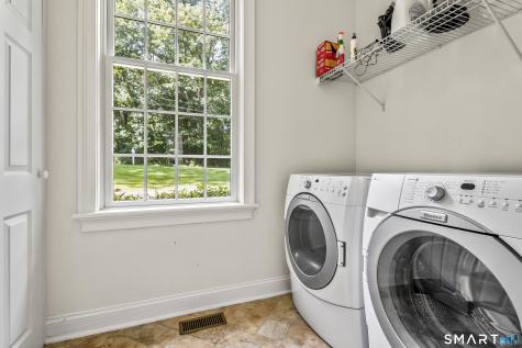 60 Bridle Trail Fairfield CT 06824