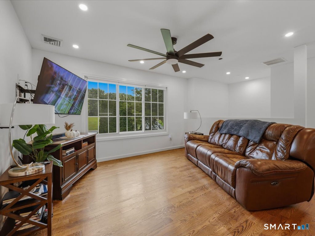62 Edmond Road Griswold CT 06351