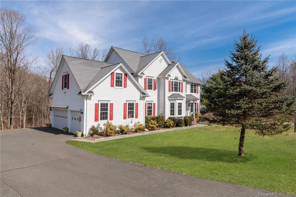 7 Lillinonah Ridge Drive New Milford CT 06776