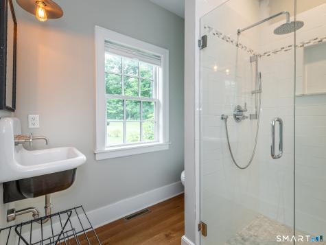 21 Hemlock Road Roxbury CT 06783