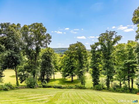 21 Hemlock Road Roxbury CT 06783