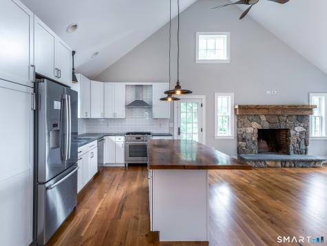 21 Hemlock Road Roxbury CT 06783
