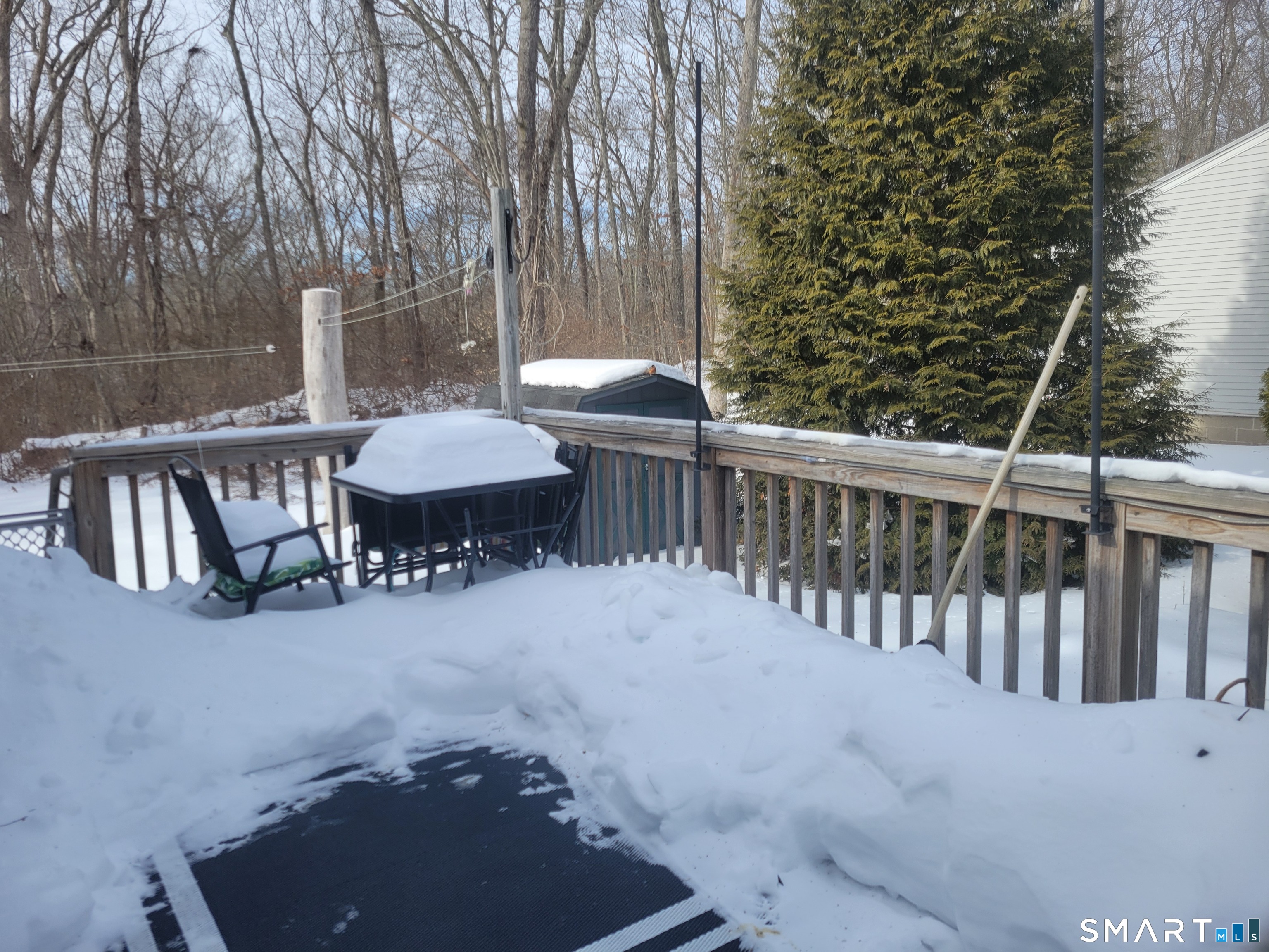 944 Long Cove Road Ledyard CT 06335