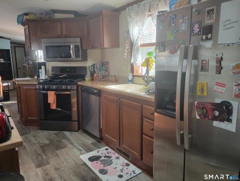 944 Long Cove Road Ledyard CT 06335