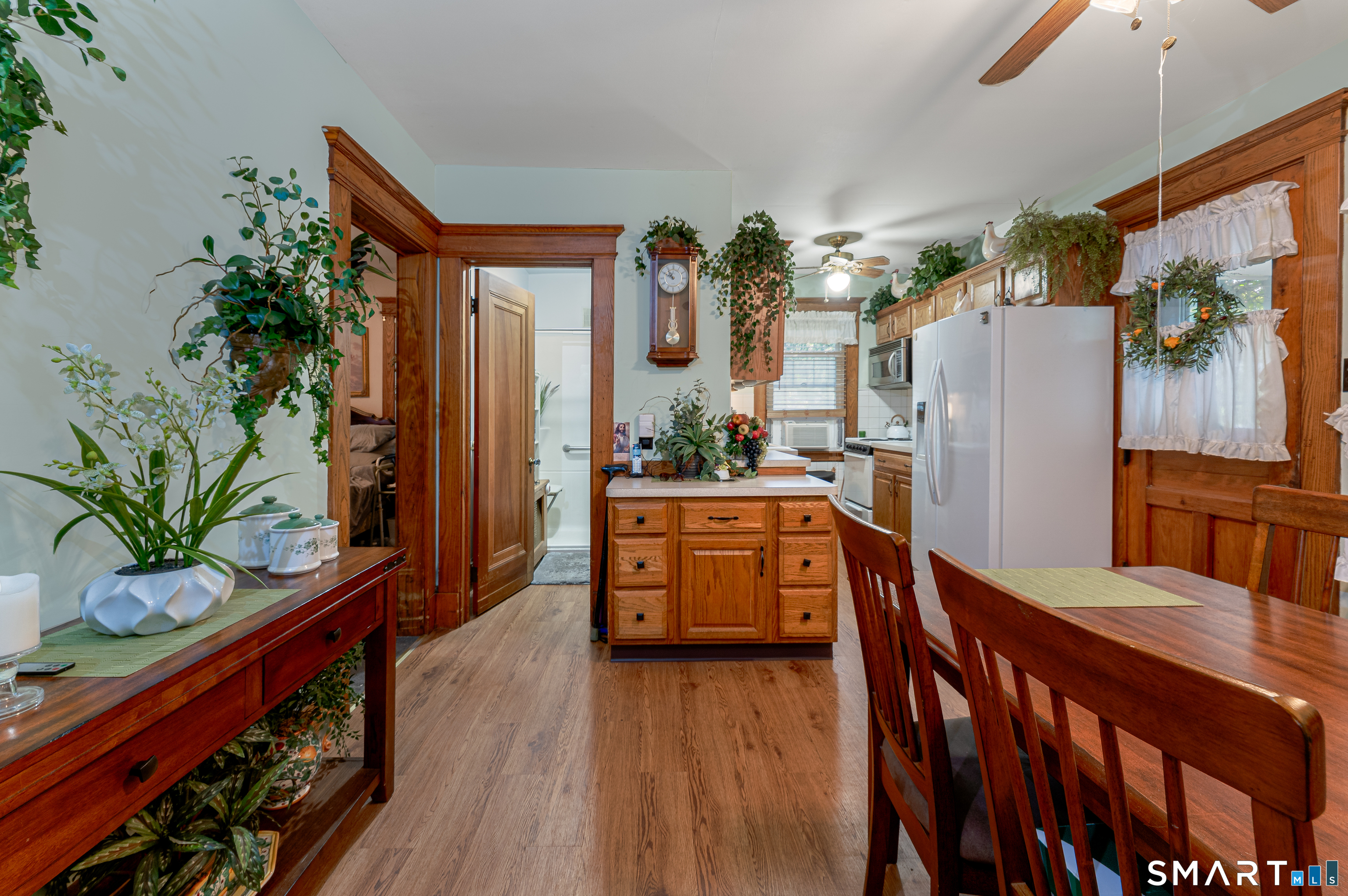 3156 East Main Street Waterbury CT 06705