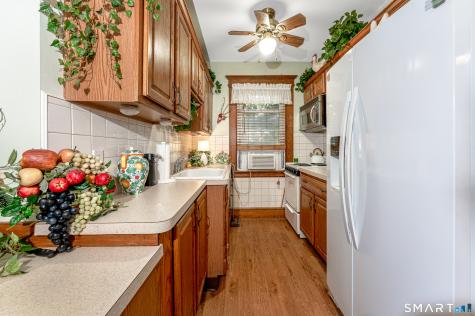 3156 East Main Street Waterbury CT 06705