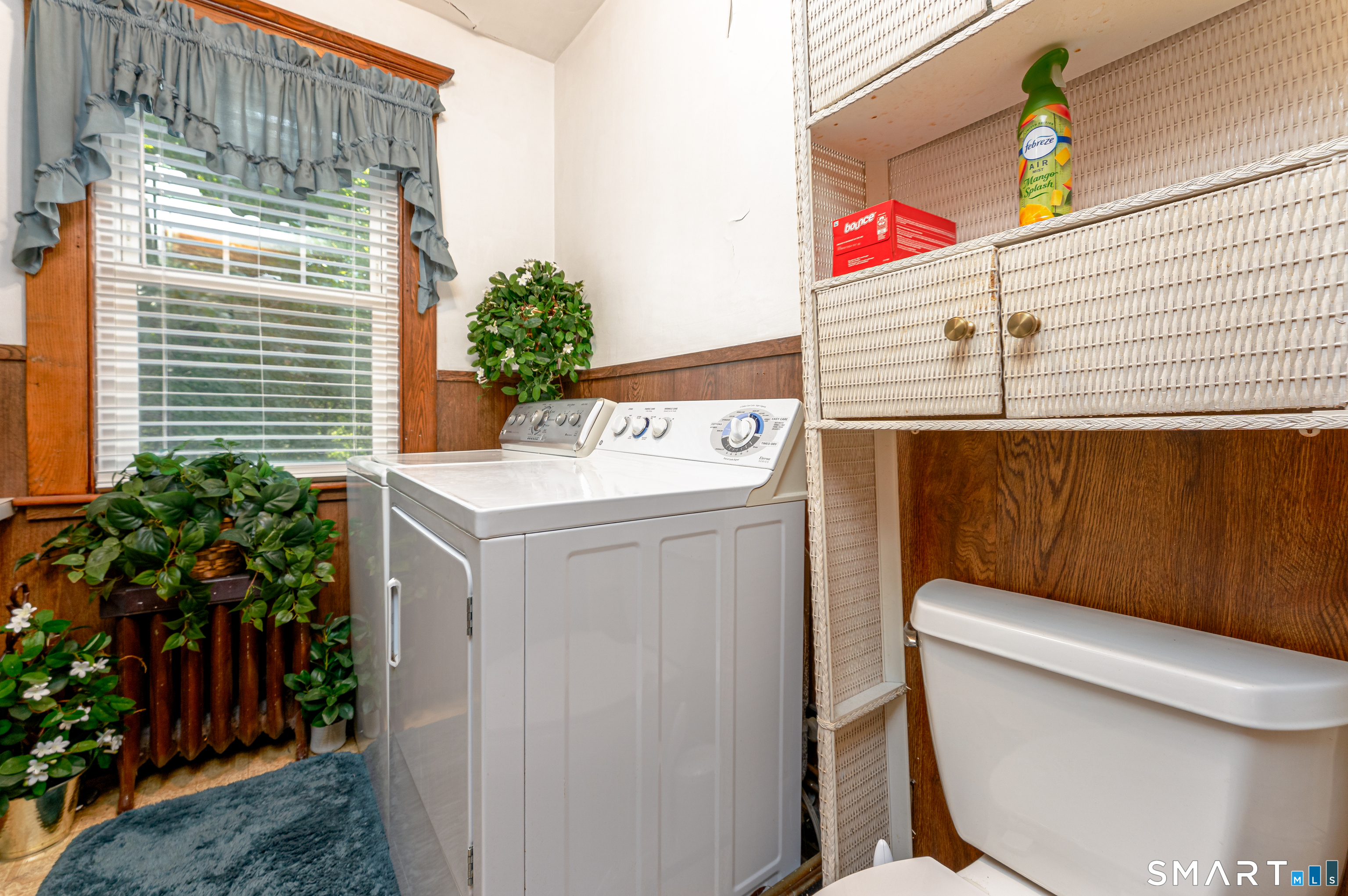3156 East Main Street Waterbury CT 06705