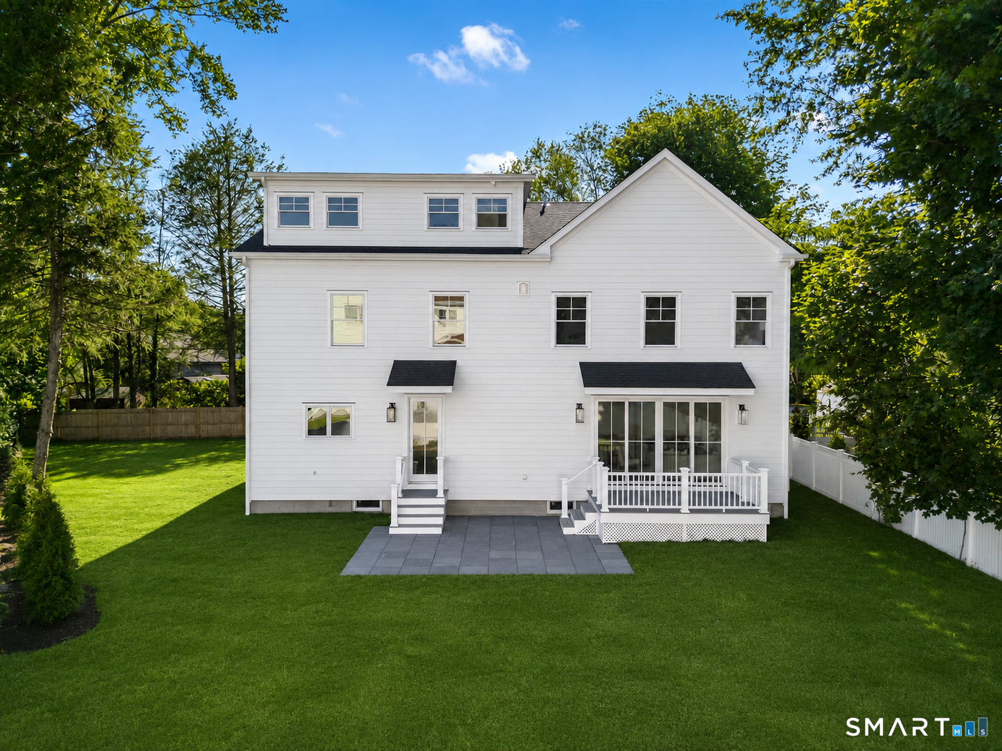 1054 Mill Plain Road Fairfield CT 06824