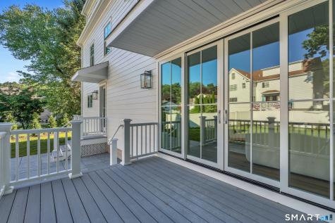 1054 Mill Plain Road Fairfield CT 06824