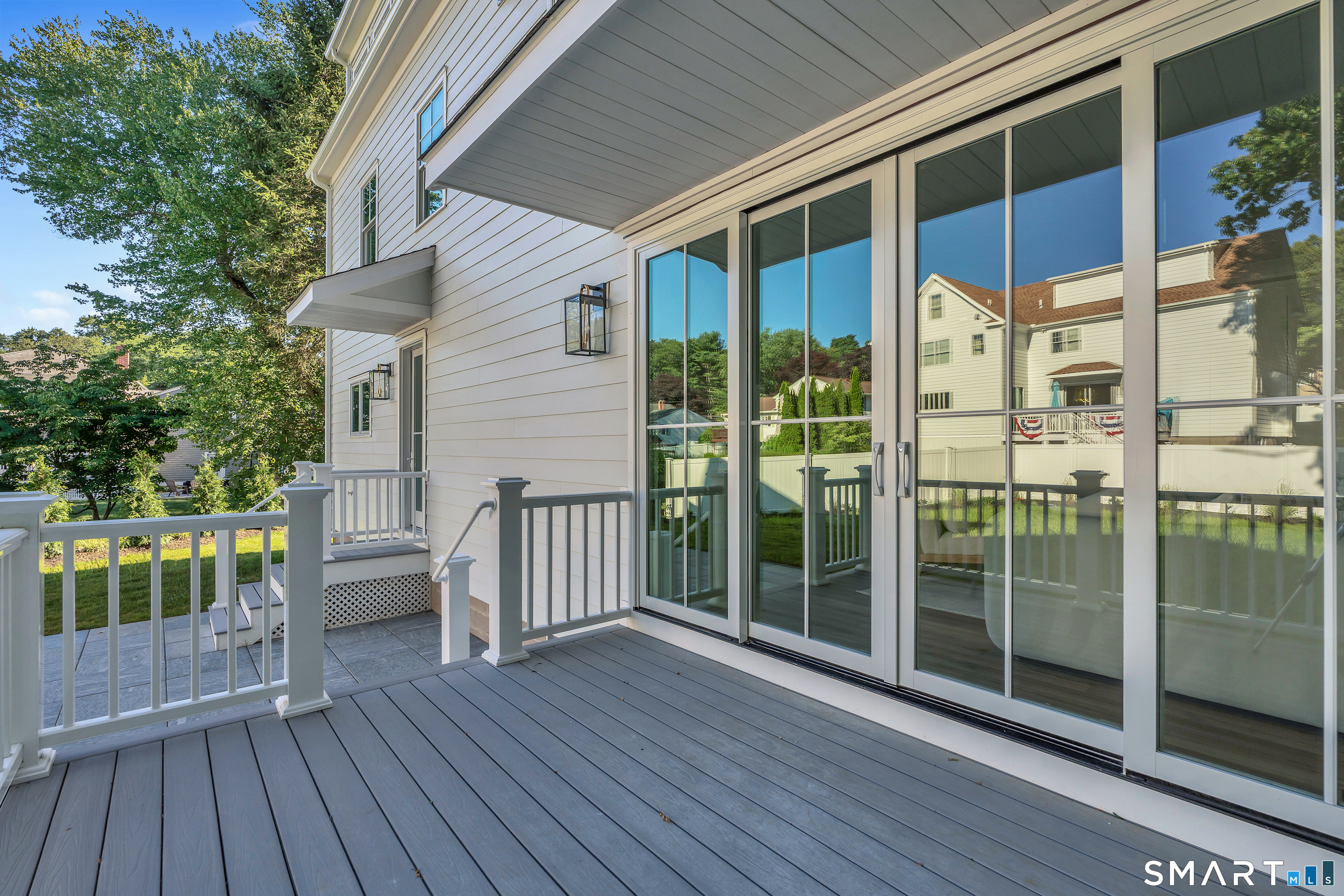 1054 Mill Plain Road Fairfield CT 06824