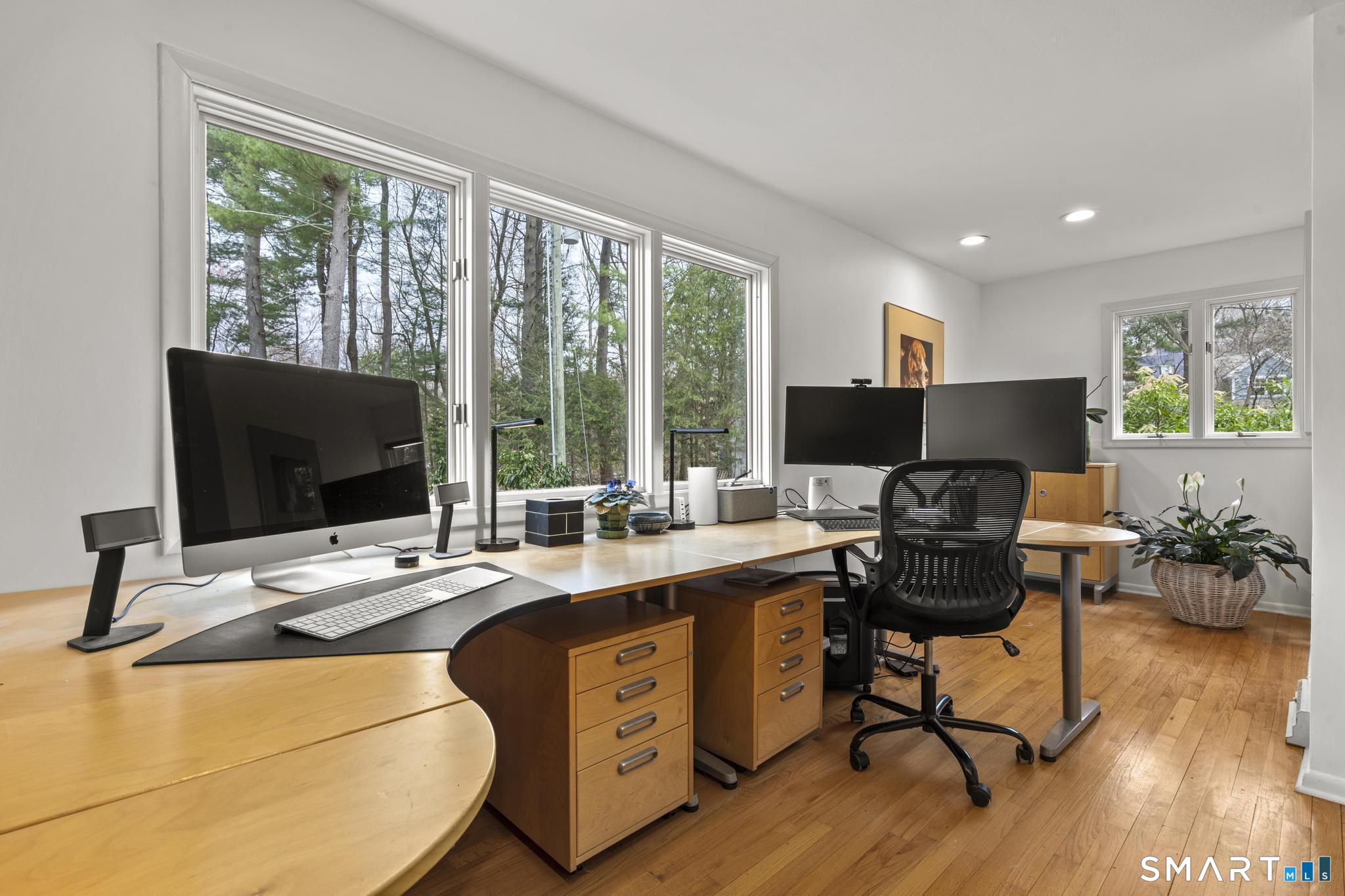 81 Deer Run Road Woodbridge CT 06525