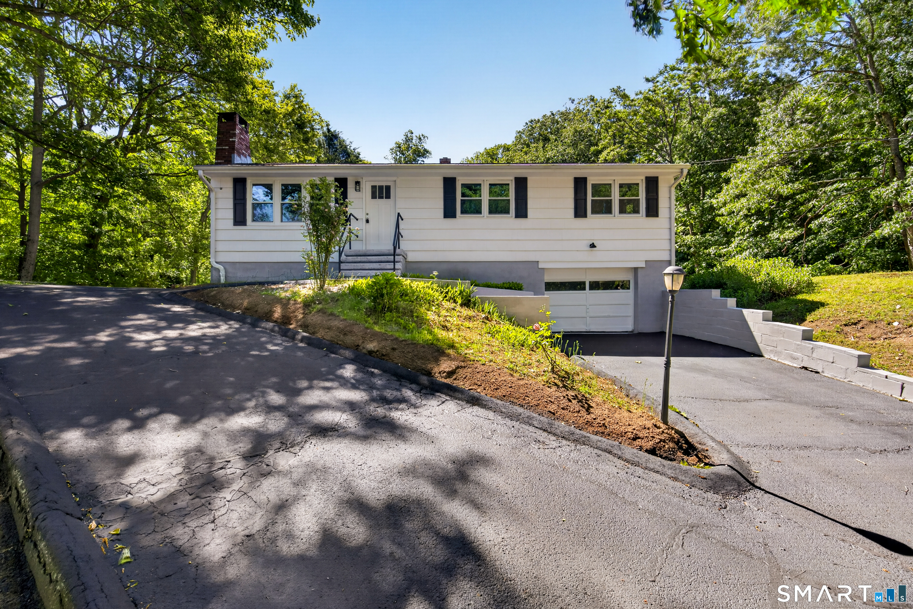 41 Piscitello Drive Branford CT 06405