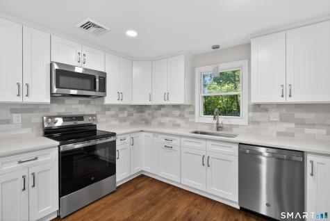 41 Piscitello Drive Branford CT 06405