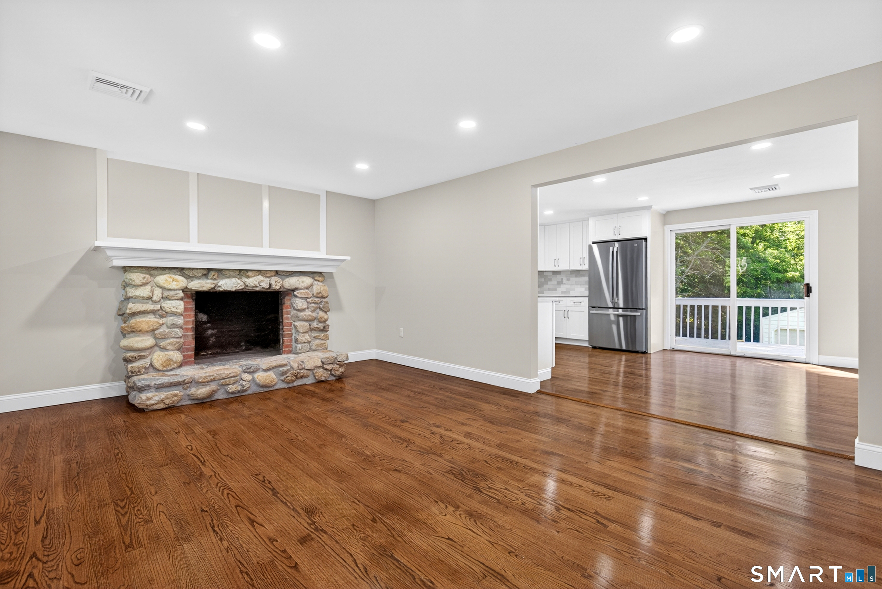 41 Piscitello Drive Branford CT 06405