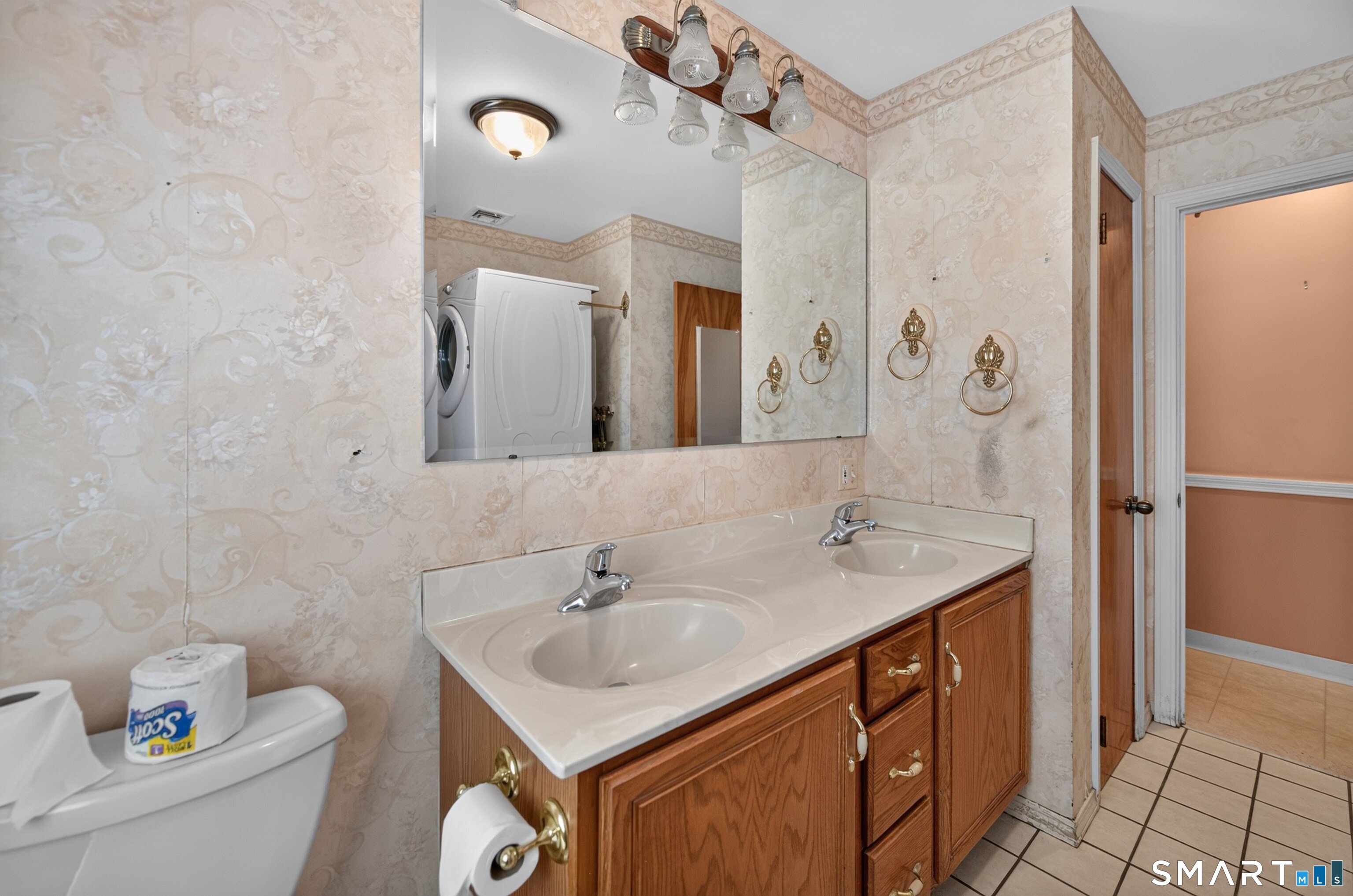 3430 East Main Street Waterbury CT 06705