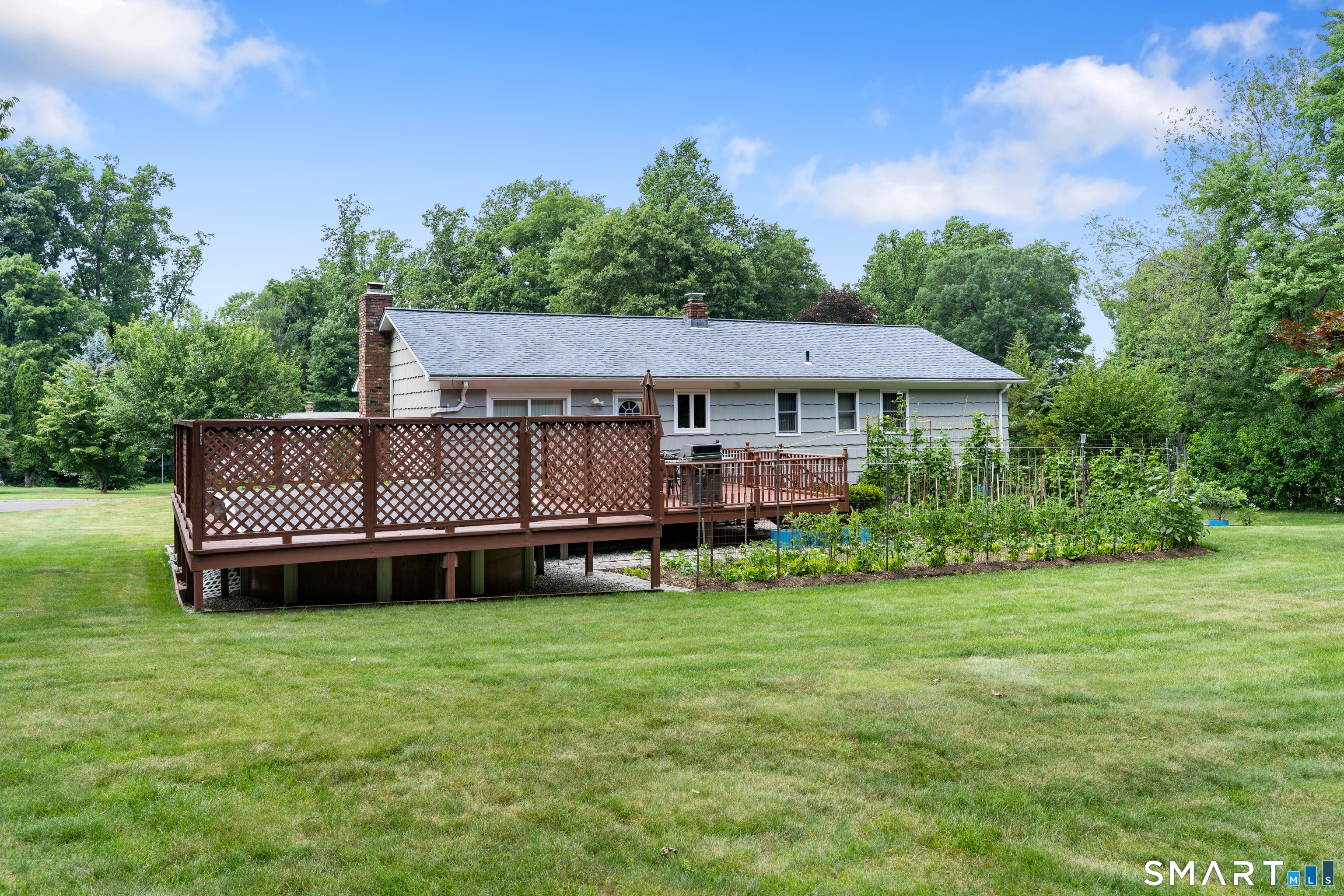 19 Driftwood Lane Shelton CT 06484