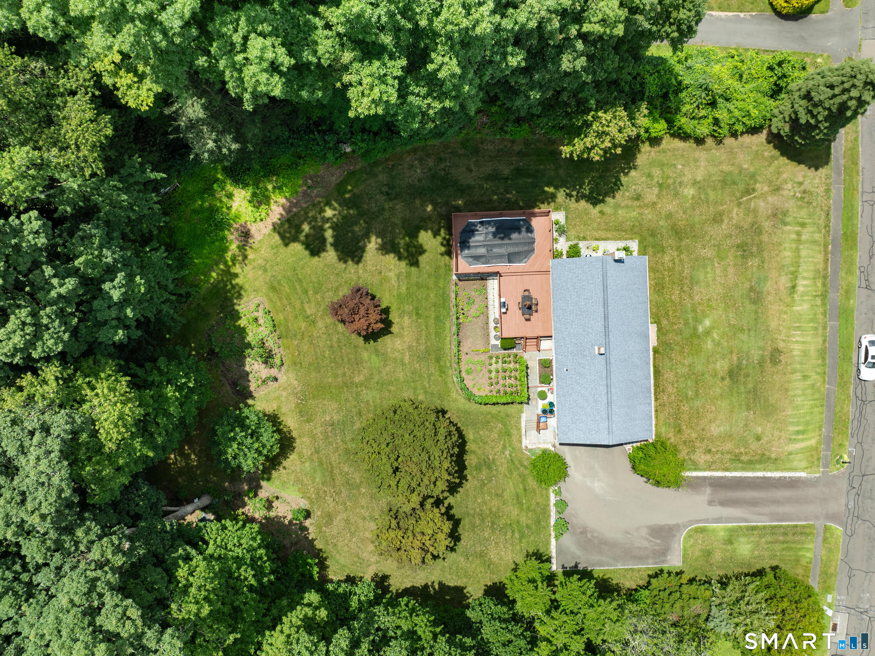19 Driftwood Lane Shelton CT 06484