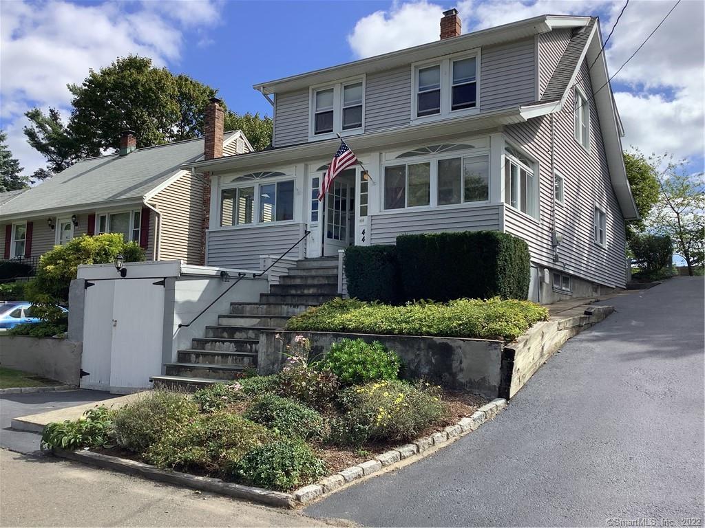 44 Cottage Place Stratford CT 06614