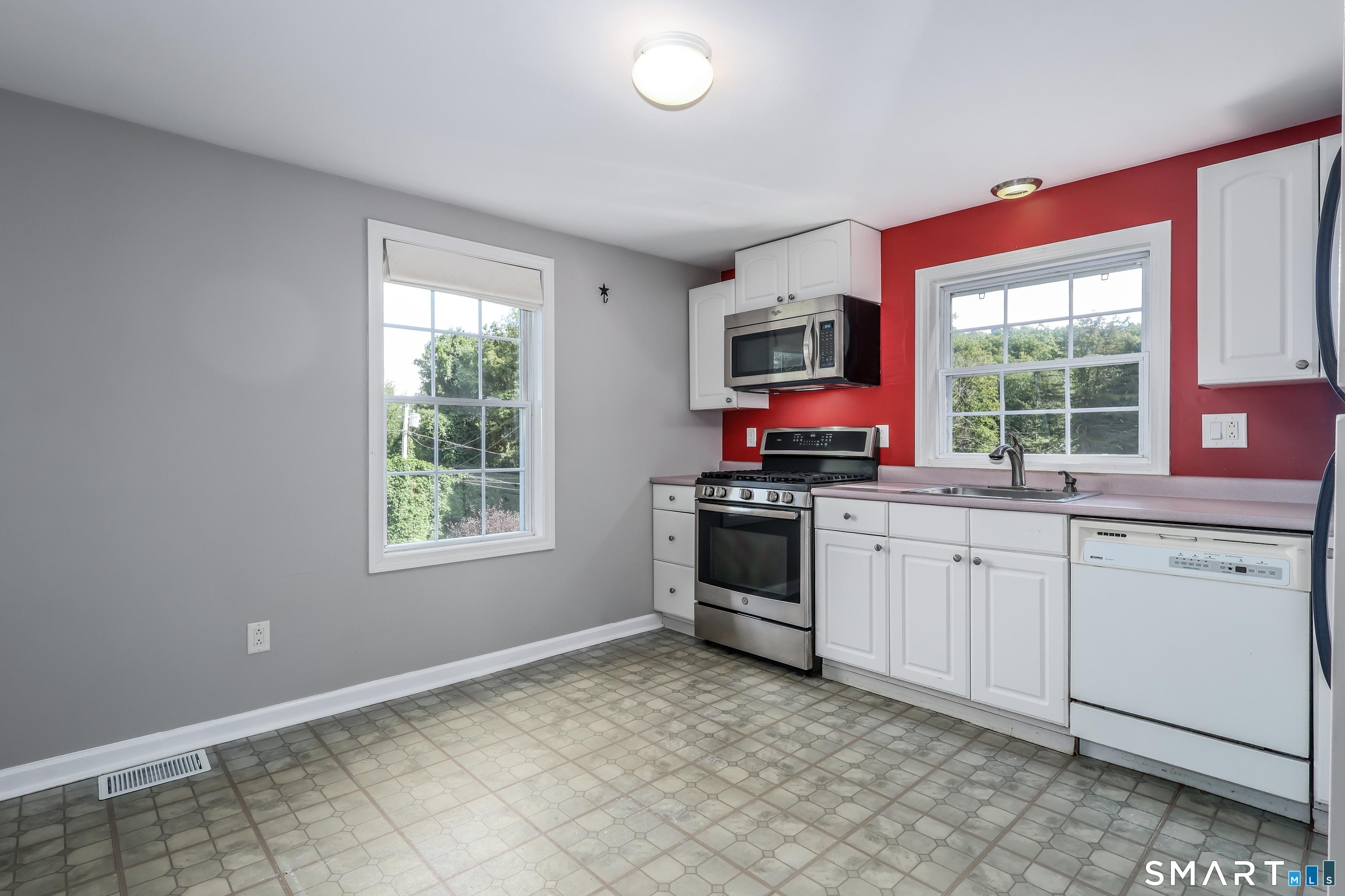7 Parmalee Park Place Newtown CT 06470