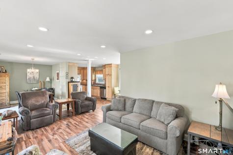 66 South Ridgeland Road Wallingford CT 06492