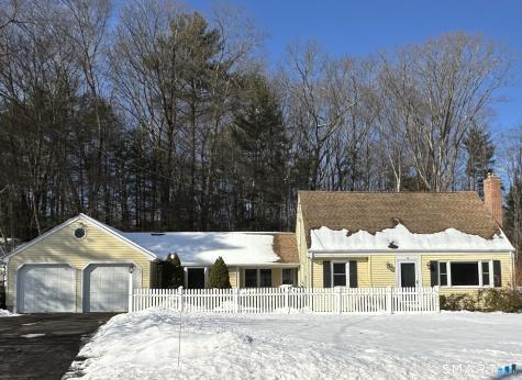 27 Fernwood Drive Simsbury CT 06070