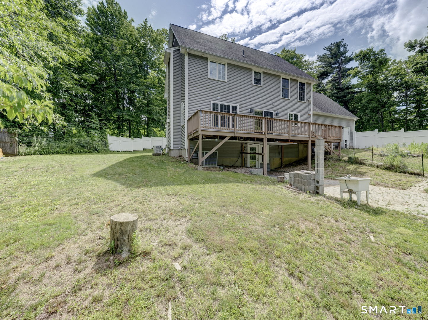 1556 Storrs Road Mansfield CT 06268