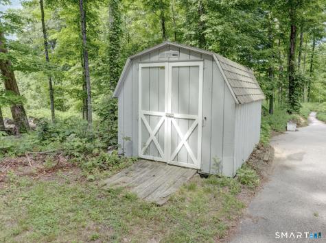 1556 Storrs Road Mansfield CT 06268