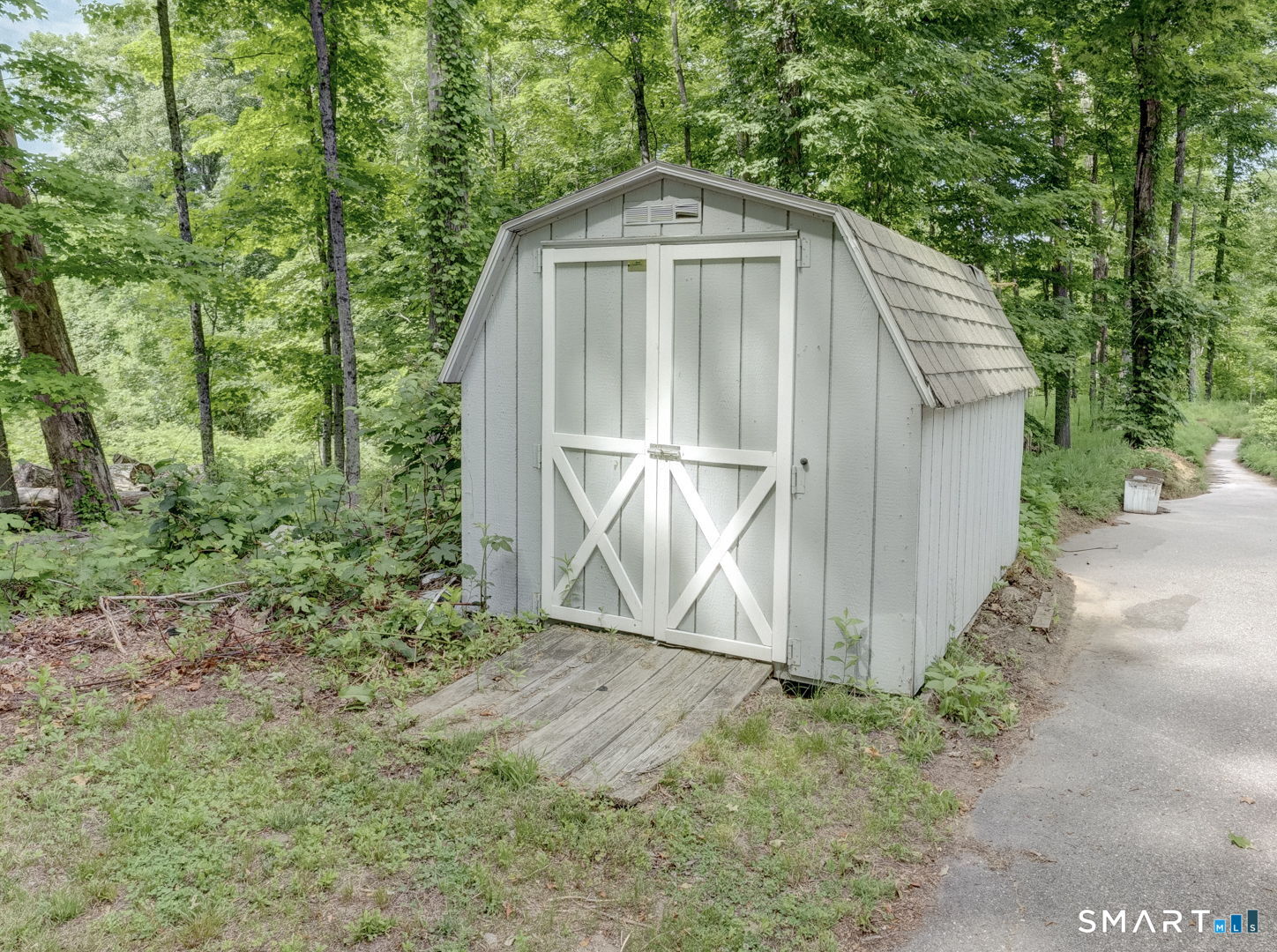 1556 Storrs Road Mansfield CT 06268